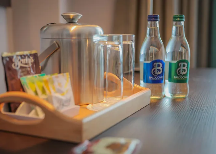 Grand Canal 4* Dublin