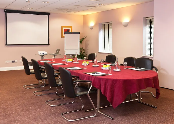 Grand Canal 4* Dublin