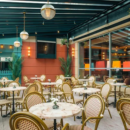 غراند كانال فندق 4*