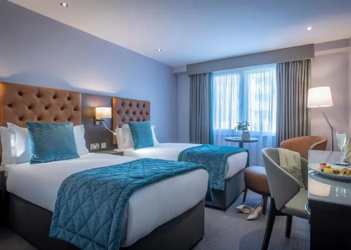 Grand Canal Hotel 4*