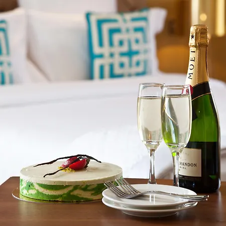 Grand Canal Hotel 4*