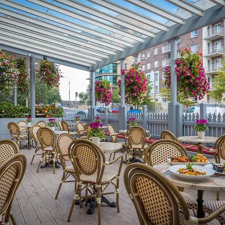 Hotel Grand Canal Dublin