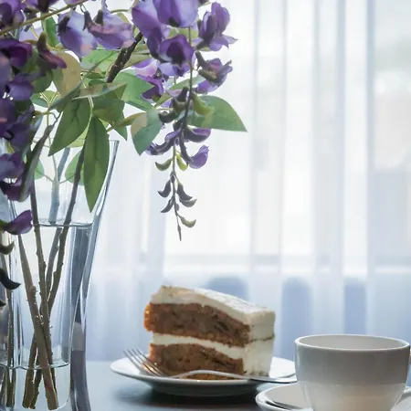 Grand Canal 4* Dublin